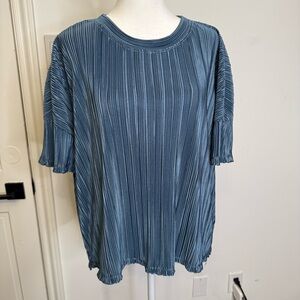 Marc New York Blue Pleated Short Sleeve Top